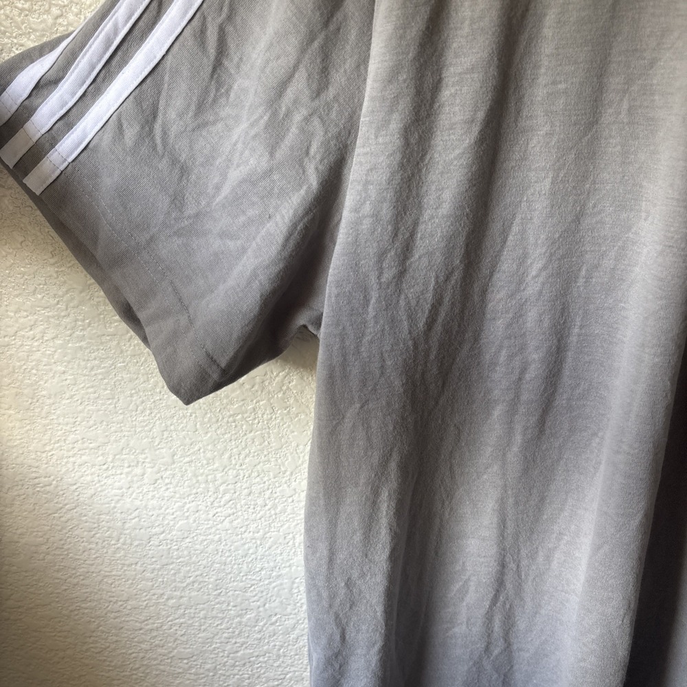 Adidas T-Shirt Mens Size XL Gray 3-Stripe Short Sleeve - Picture 5 of 16
